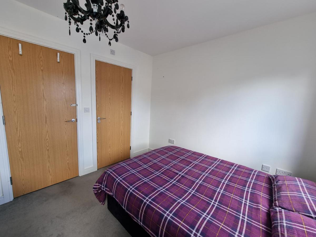 King En-Suite Close To The A30 Camborne Buitenkant foto